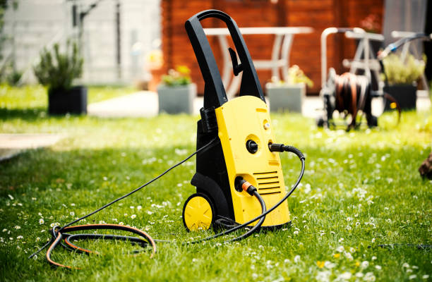 Best Driveway Pressure Washing  in Brenham, TX
